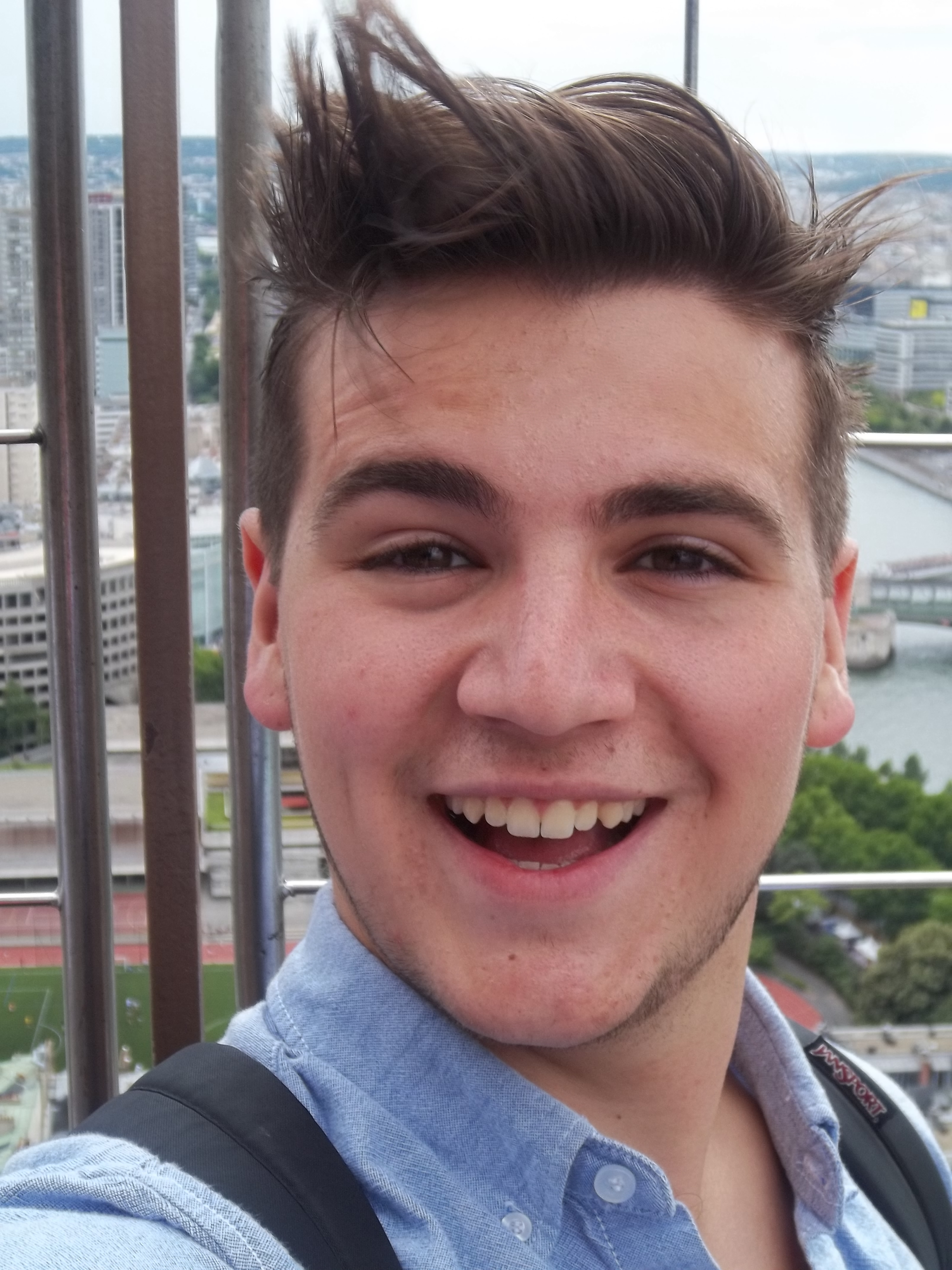 student, headshot, zach