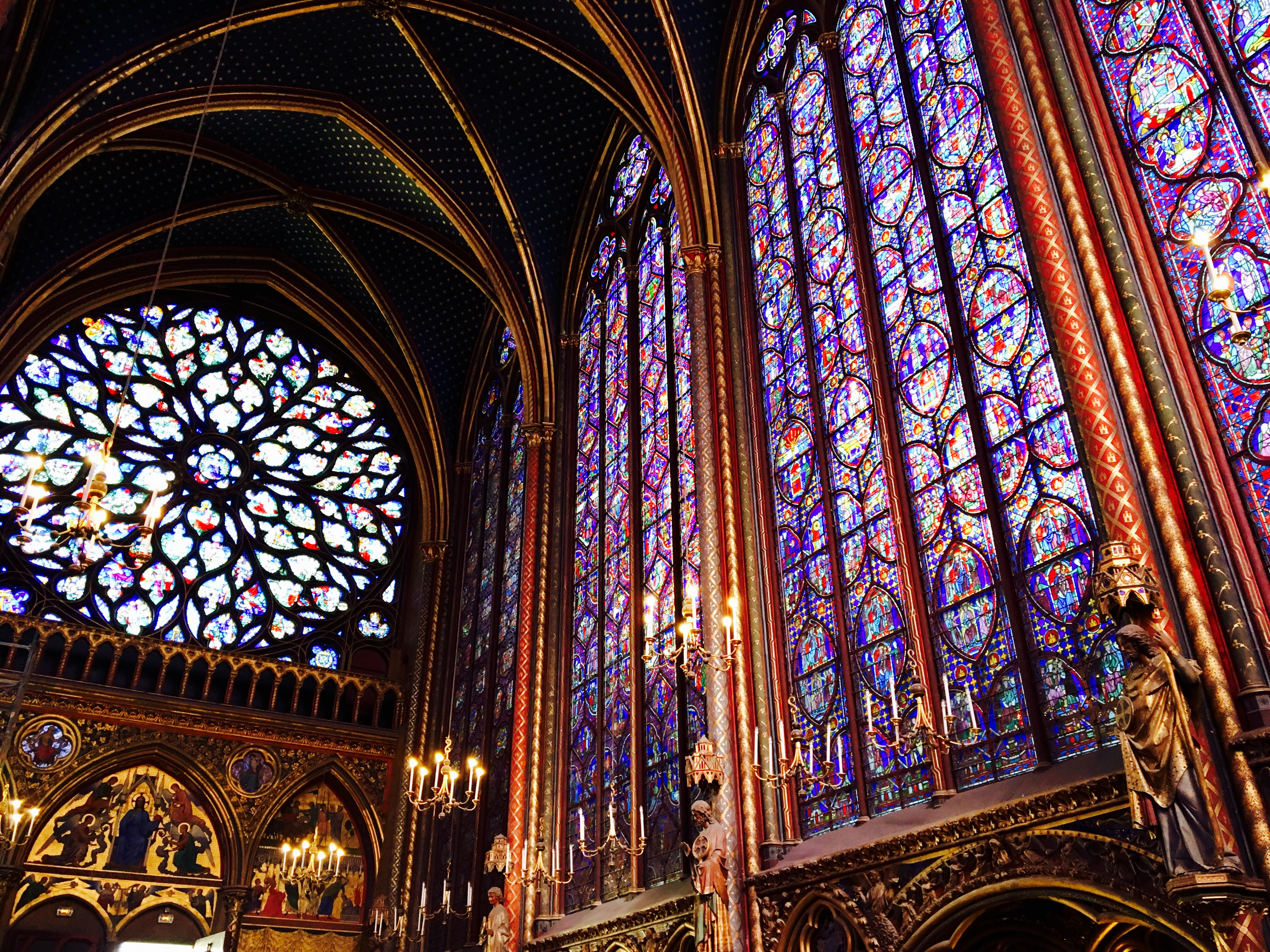 Inside Saint Chapelle