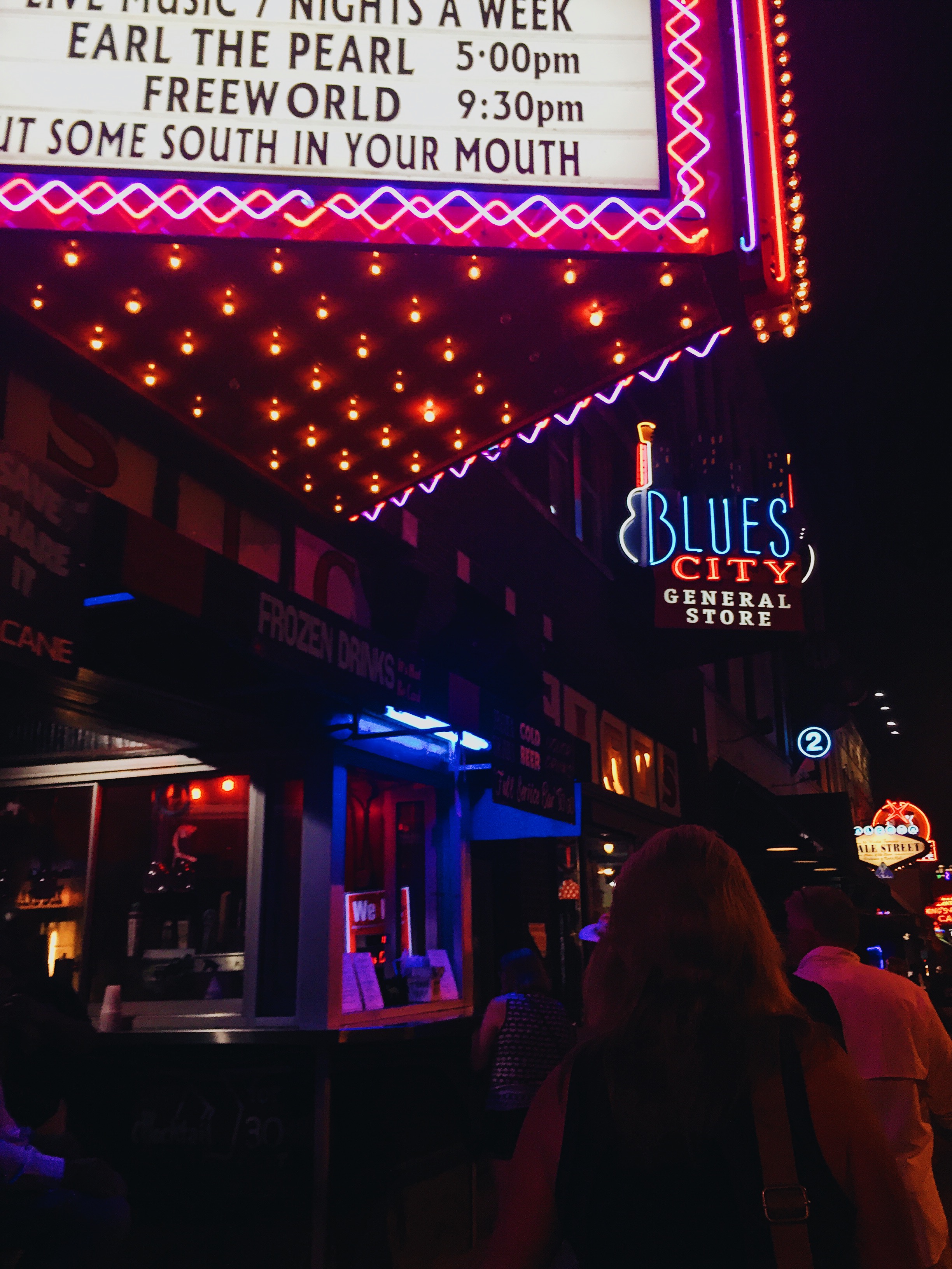 Beale street sign