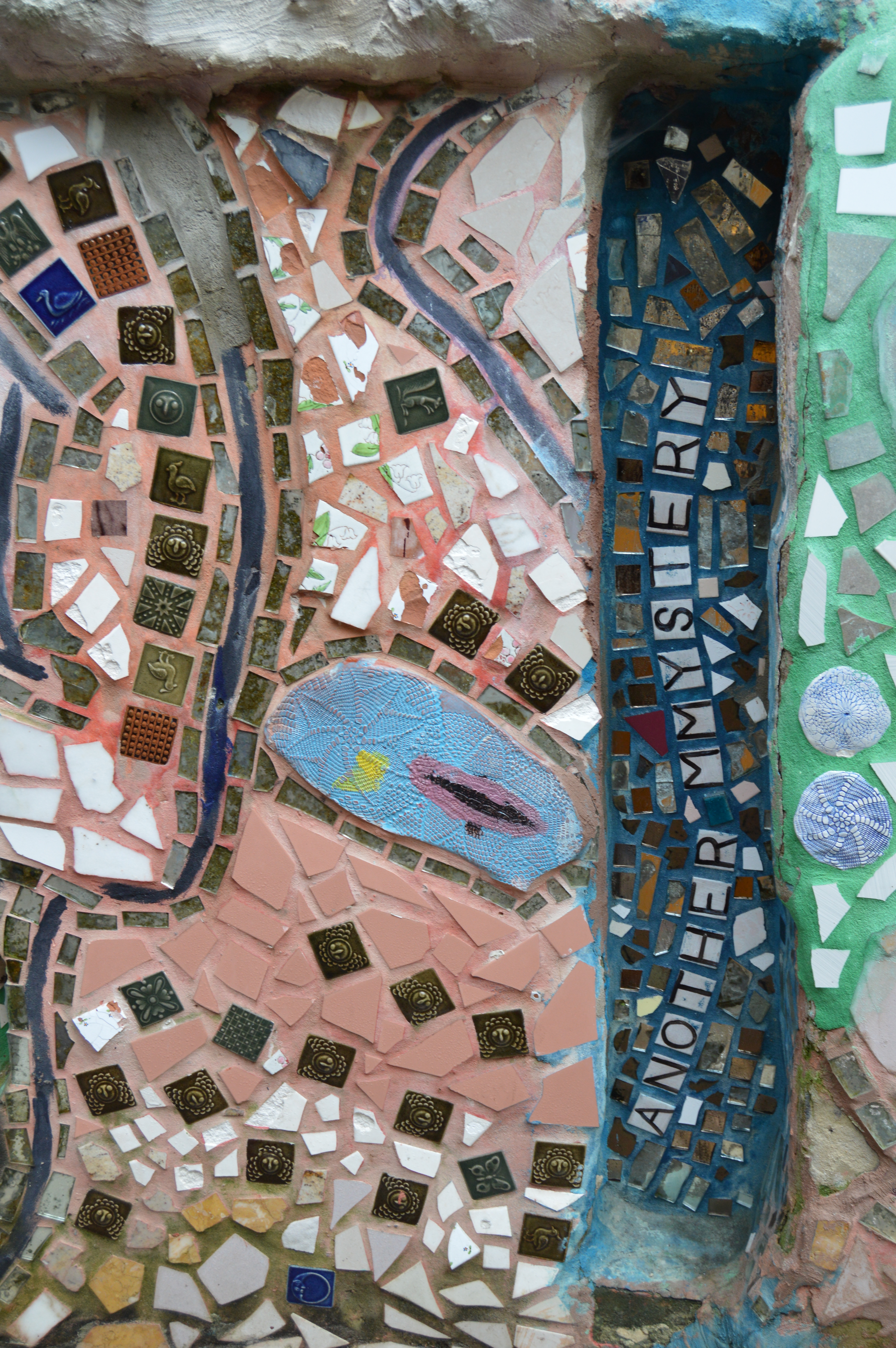 Cut out in wall with quote inside