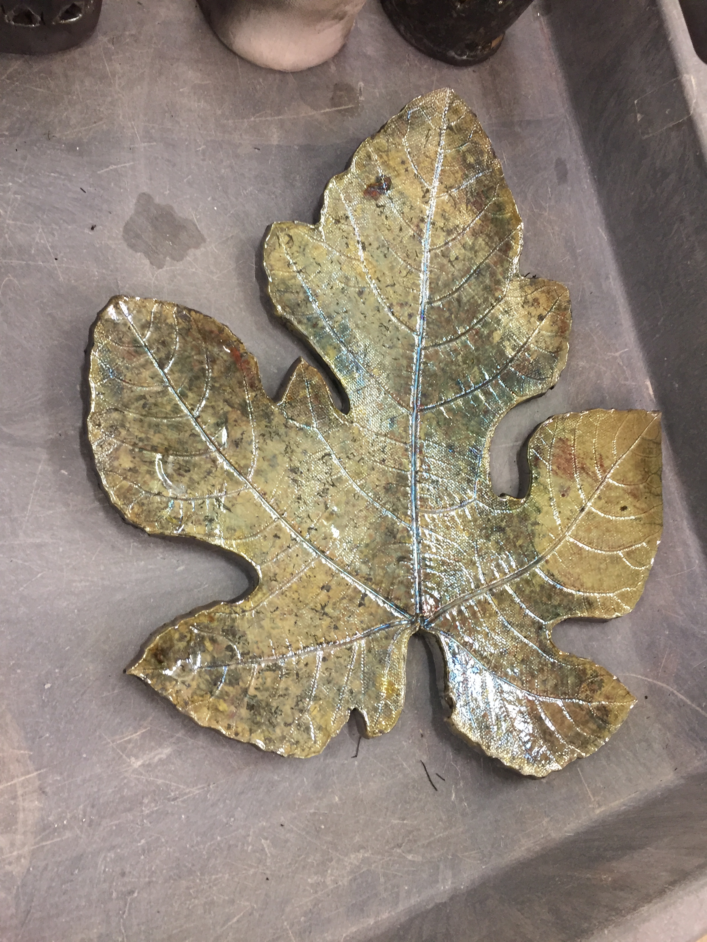 Green Fig leaf plate