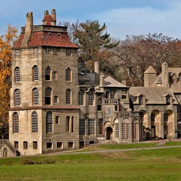 Fonthill Castle