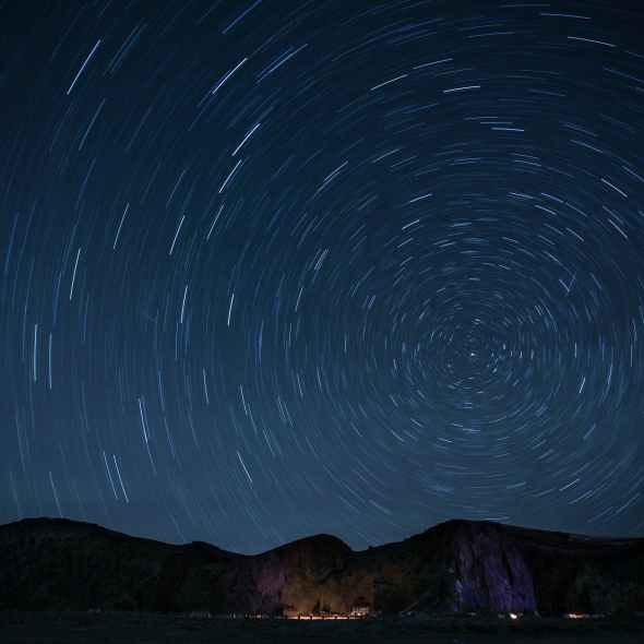 timelapse photography of stars at night