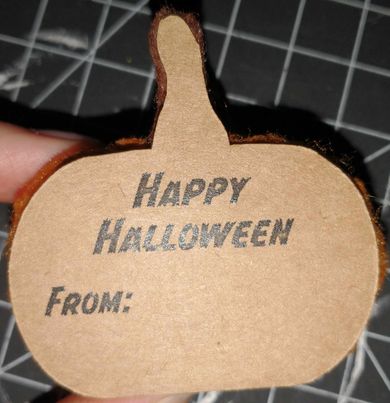 Image of the back of the pumpkin name tag