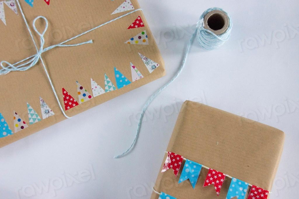 Free gift packaging image
