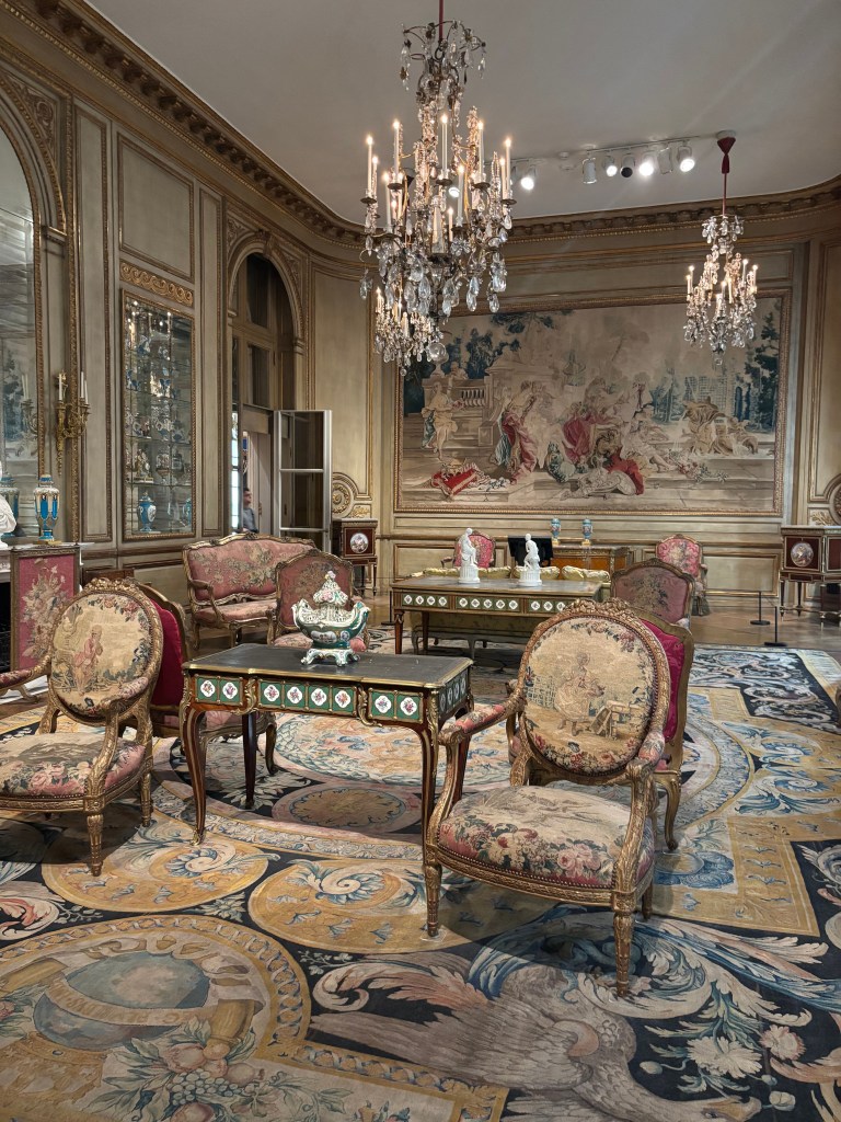 photo of room inside Philadelphia museum of art 