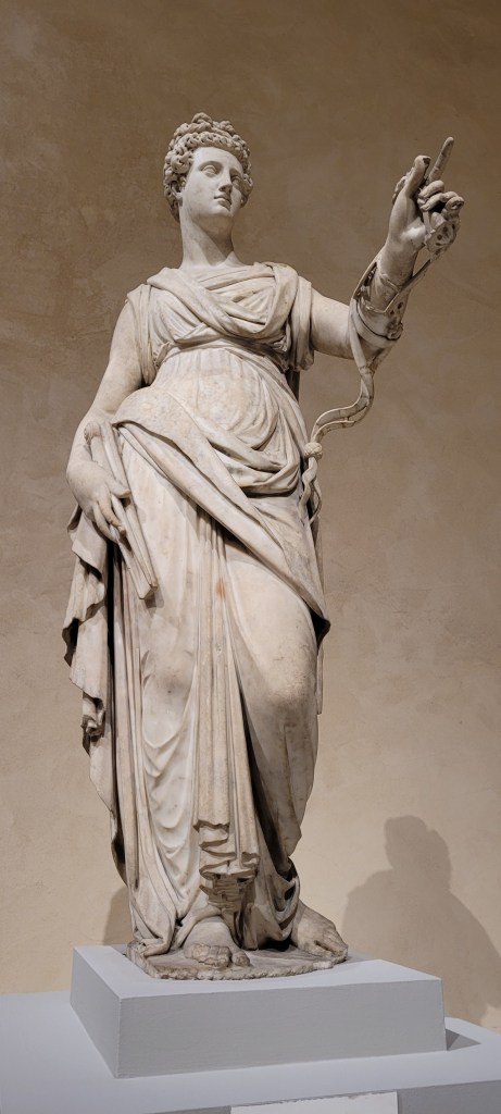 Roman/Greek Statue of Woman