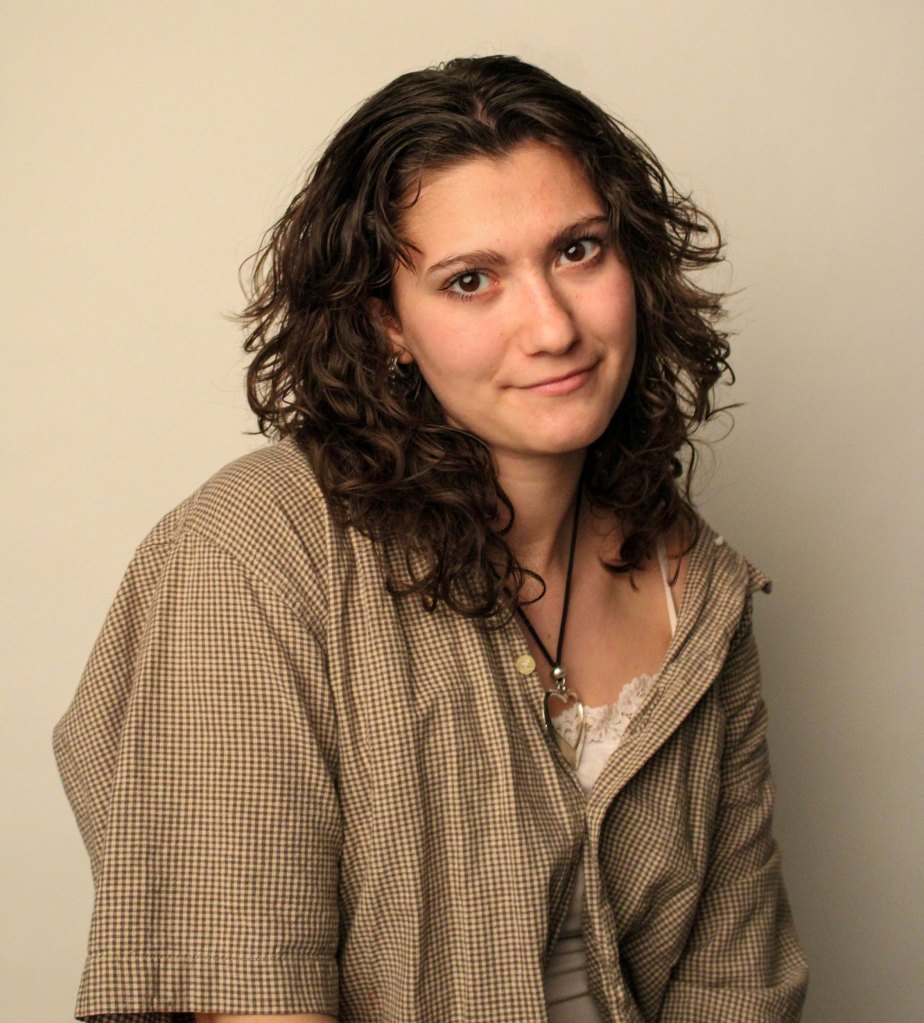 Headshot of Sydney Shurgin